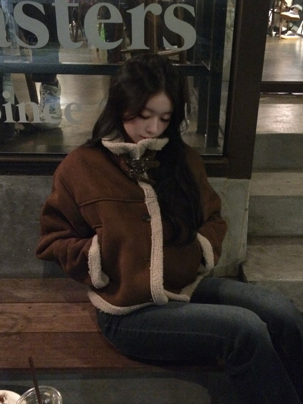 ムートンタッチバックルコート