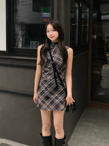 Sleeveless check tight mini dress - black