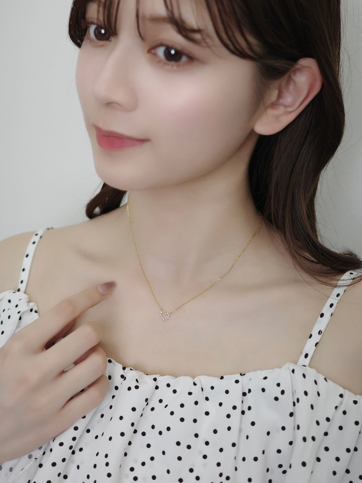 비쥬 하트 목걸이