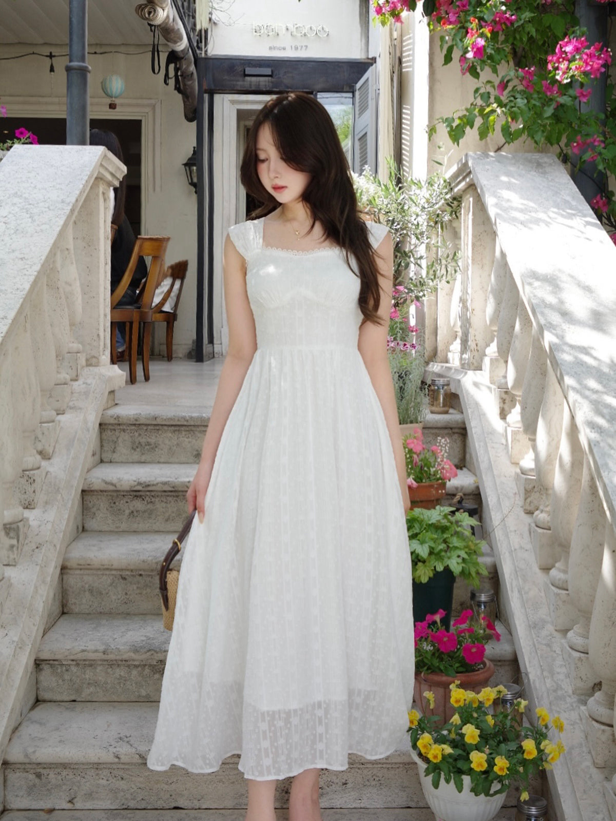 ラメラインレースロングワンピース