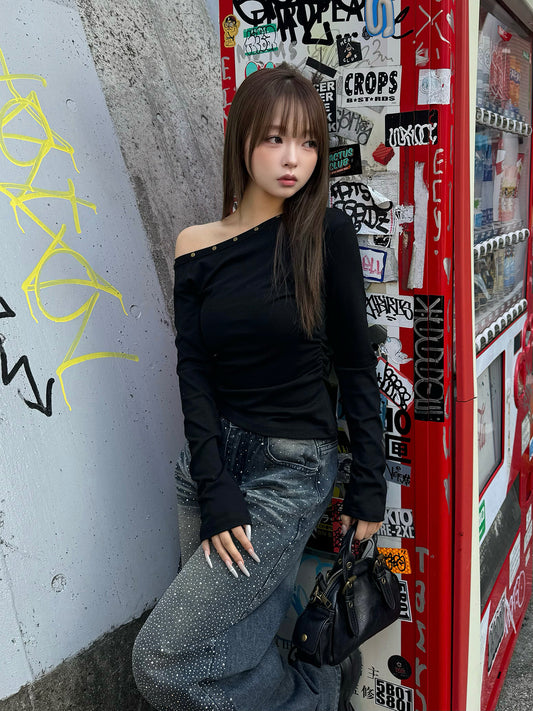 4/9★照片　铆钉褶皱单肩T恤