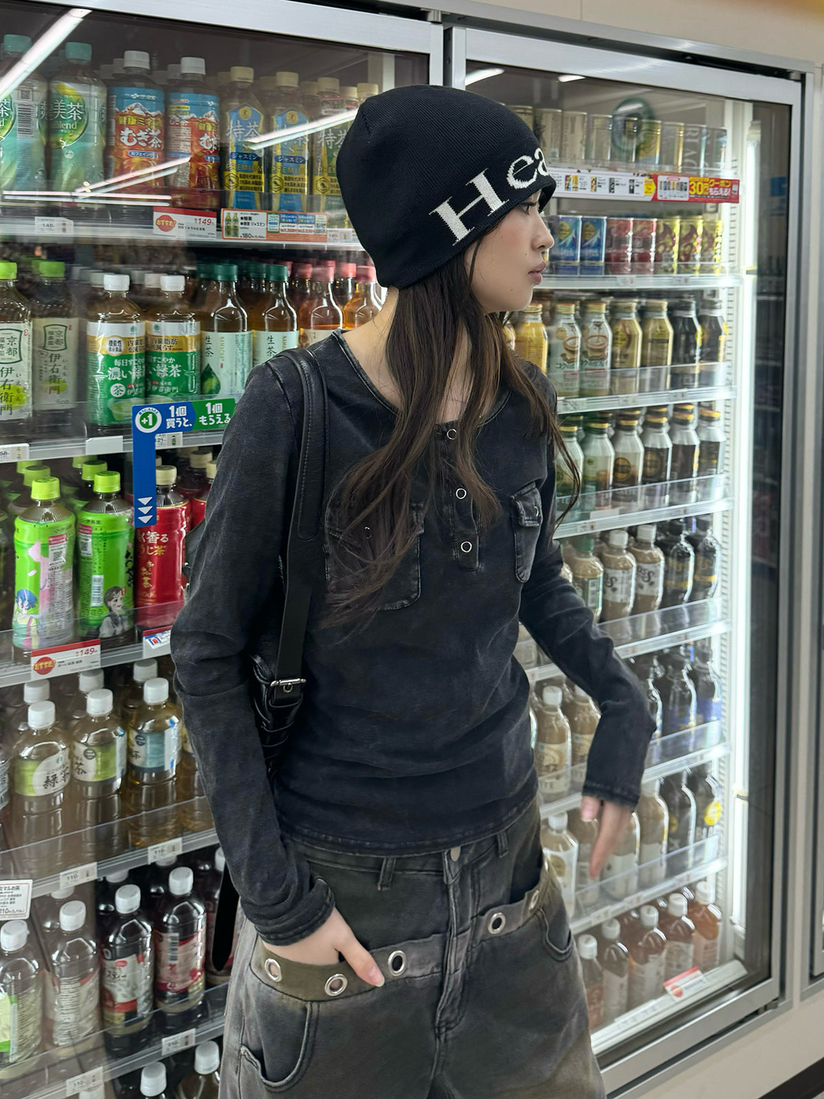 ウォッシュヘンリーネックカットソー – ANDOR ONLINE